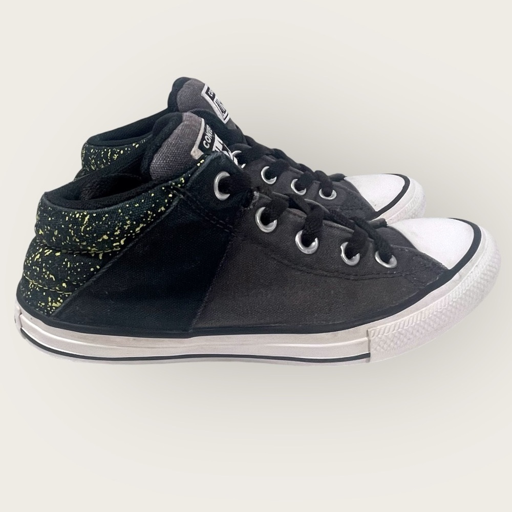Kids Converse Chuck Taylor All Star size 3
